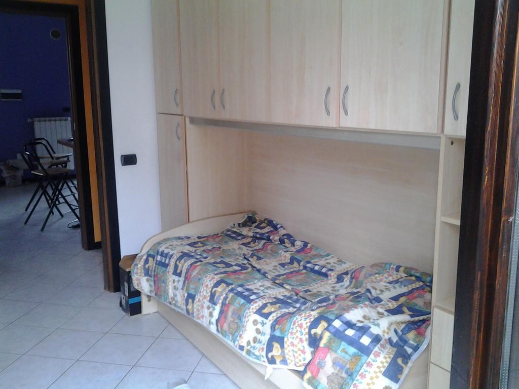 Villetta Rossini Appartamento Da Condividere Con Me Luciano Servizio Ospiti Taxi Driver Navetta No Wifi 2 Camera Da Letto Per 5 Persone Valbrembo Kültér fotó